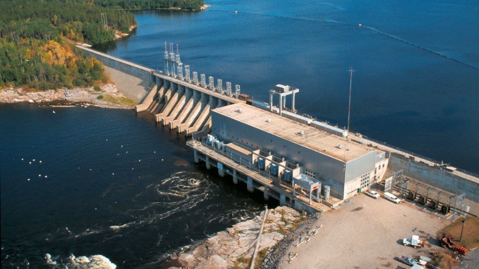 La centrale hydroélectrique Caribou Falls, en Ontario.