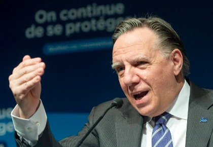 François Legault lors d'un point de presse sur la situation avec la COVID-19.