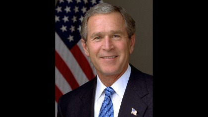 Le portrait photo officiel du président américain George W. Bush.