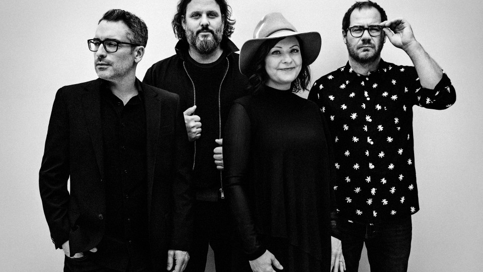 Les Cowboys Fringants: JF Pauzé, Karl Tremblay, Marie-Annick Lépine et Jérôme Dupras 