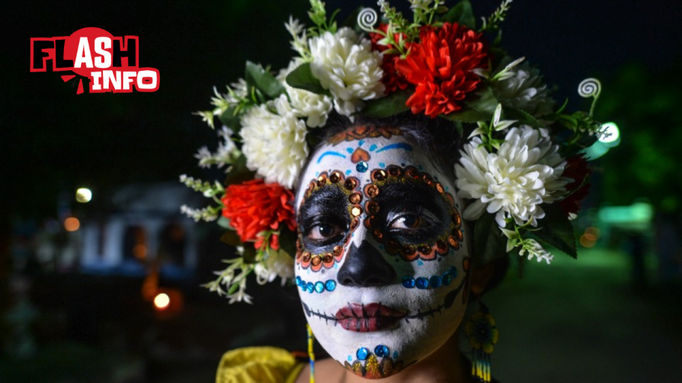 La fête des Morts donne souvent l'occasion de voir des maquillages de squelette très élaborés! 