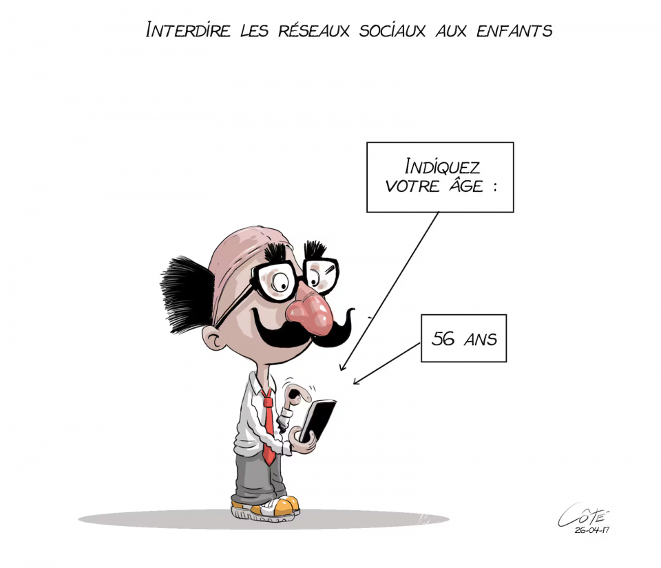 En haut, il est écrit: Interdire les réseaux sociaux aux enfants. On voit un enfant qui porte un costume avec une fausse grosse moustache, une perruque presque-chauve et une cravate. Il écrit sur son téléphone. L'enfant costumé répond à la question: Indiquez votre âge. Il écrit: 56 ans. 